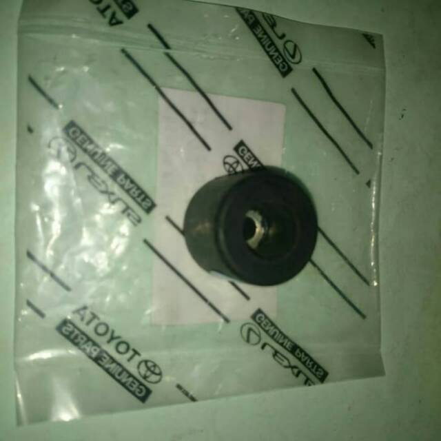 Adila Otomotif - karet jok belakang avanza