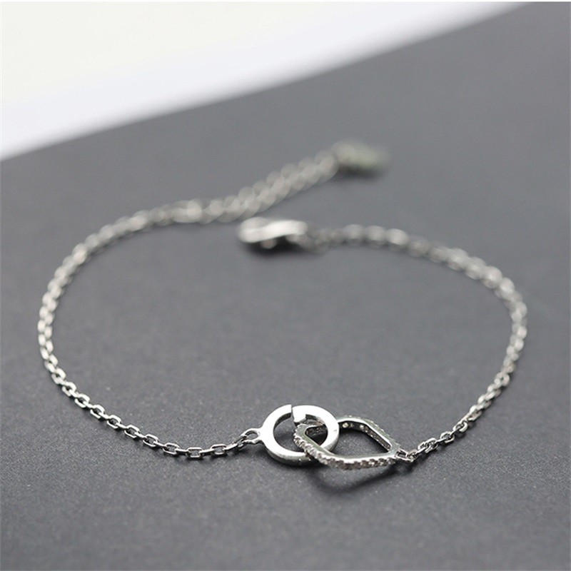 Perhiasan Gelang Bentuk Bulat Geometris Aksen Berlian Gaya Jepang Korea Untuk Hadiah Wanita