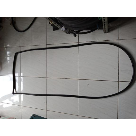Karet Pintu Hijet 1000 depan