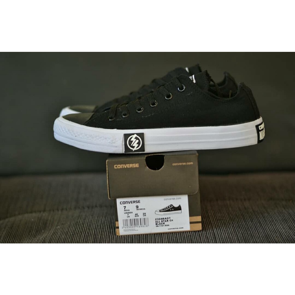 SEPATU CONVERSE ALL STAR UNDEFEATED CHUCK TAYLOR CT 2 ALLSTAR PETIR BLACK