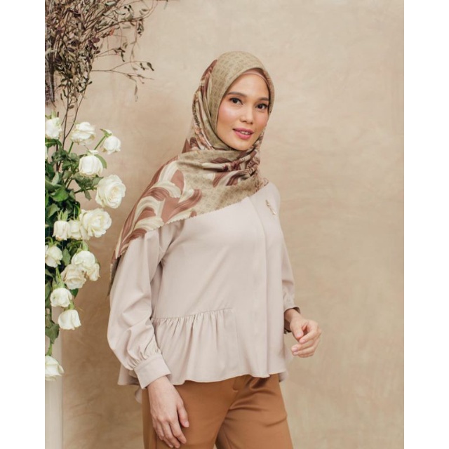 Sage Jeumpa Scarf by Wearing Klamby