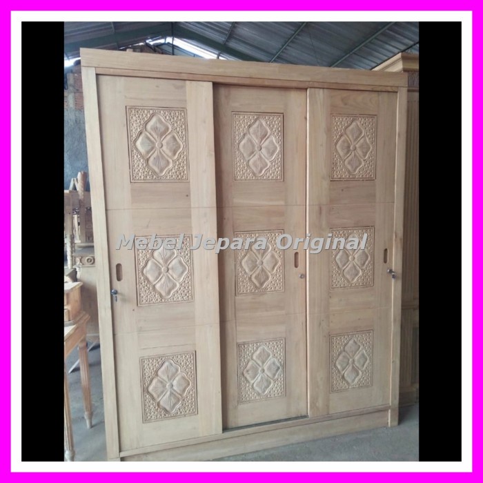 Lemari Sliding Pintu 3 Jati - Almari pakaian Kayu Jati Mentahan Jepara Original