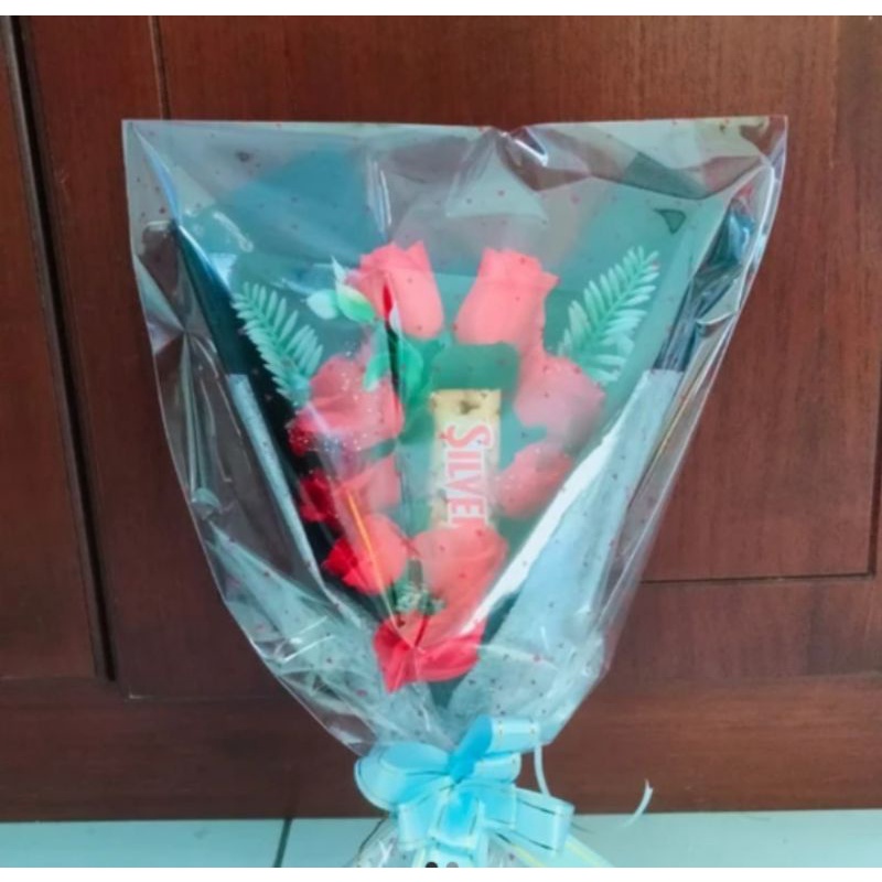 

bucket coklat Silverqueen