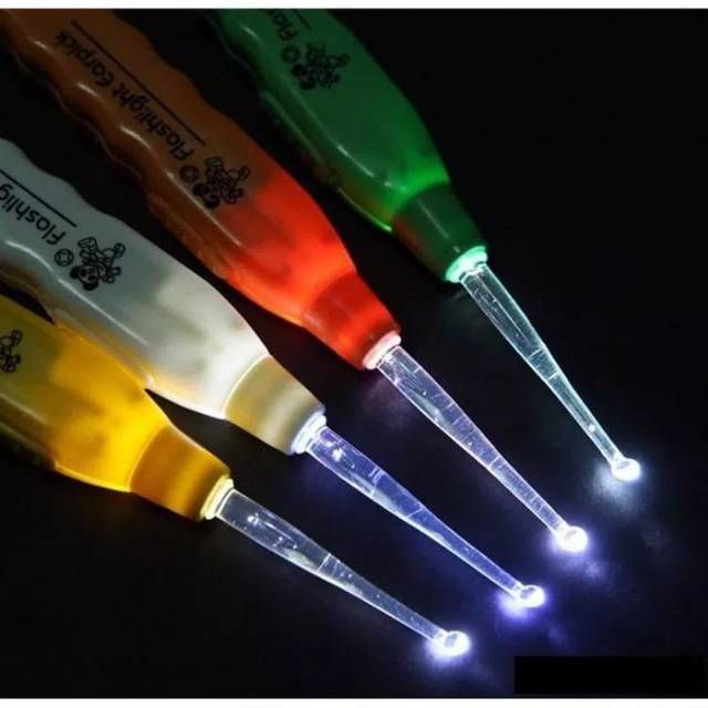 ⭐BAGUS⭐ PEMBERSIH TELINGA / KOREK KUPING LED / FLASHLIGHT EARPICK