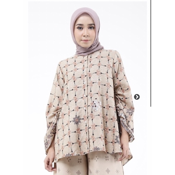 PRELOVED RIA MIRANDA KURANJI TOP