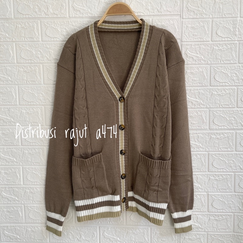 BAJU SELEN OVERSIZE CARDIGAN RAJUT MOTIF KANCING WANITA