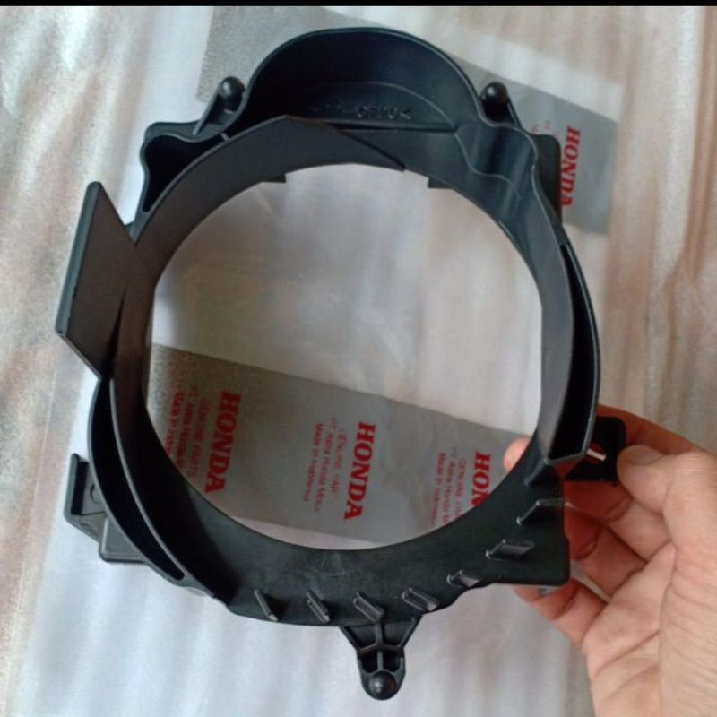 dudukan radiator cover dalam dudukan vario 125