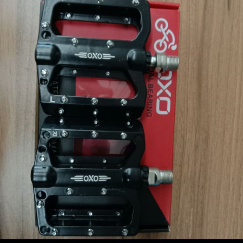 Pedal Sepeda OXO Bearing Alloy