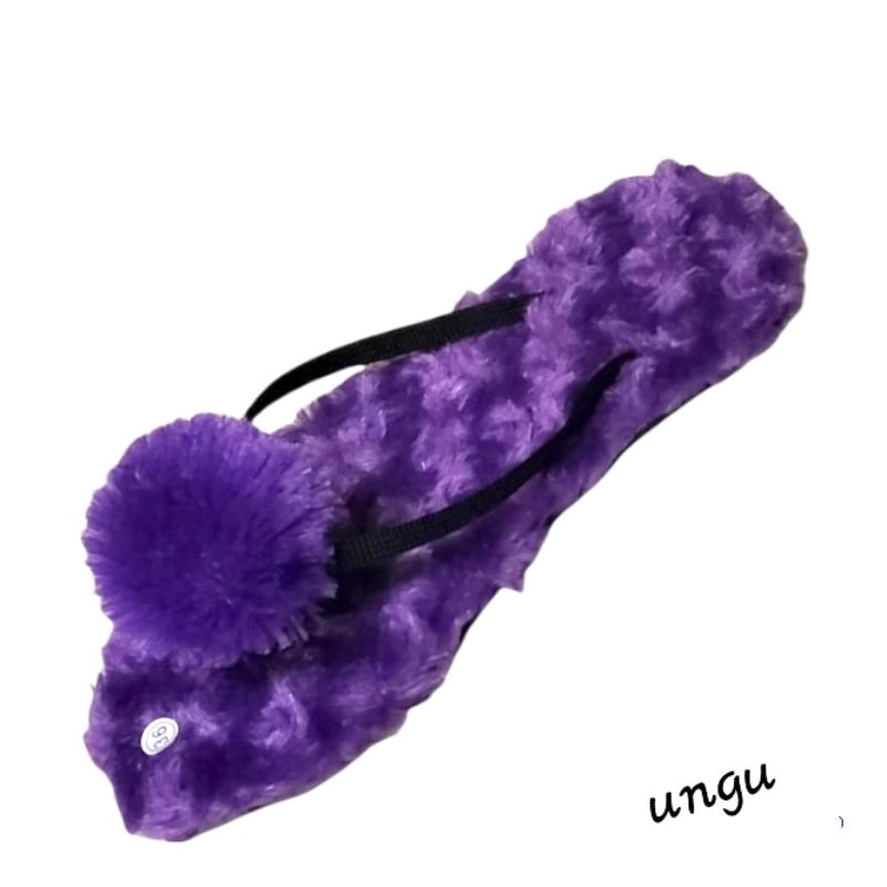 JB- Sandal jepit Bulu Pompom Terlaris