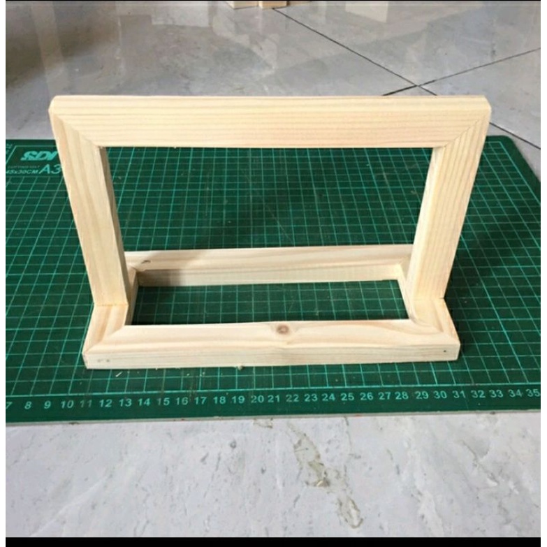 

frame kalender kayu esthetic tanpa tanggal