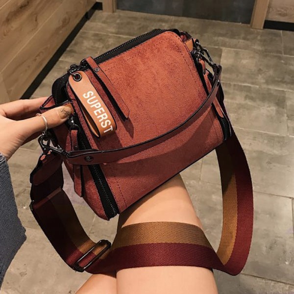 80256 1kg = 2 pcs HANDBAG wanita Women EL256 LT1404 BQ2372 BTH0115 GT1366 CR7004