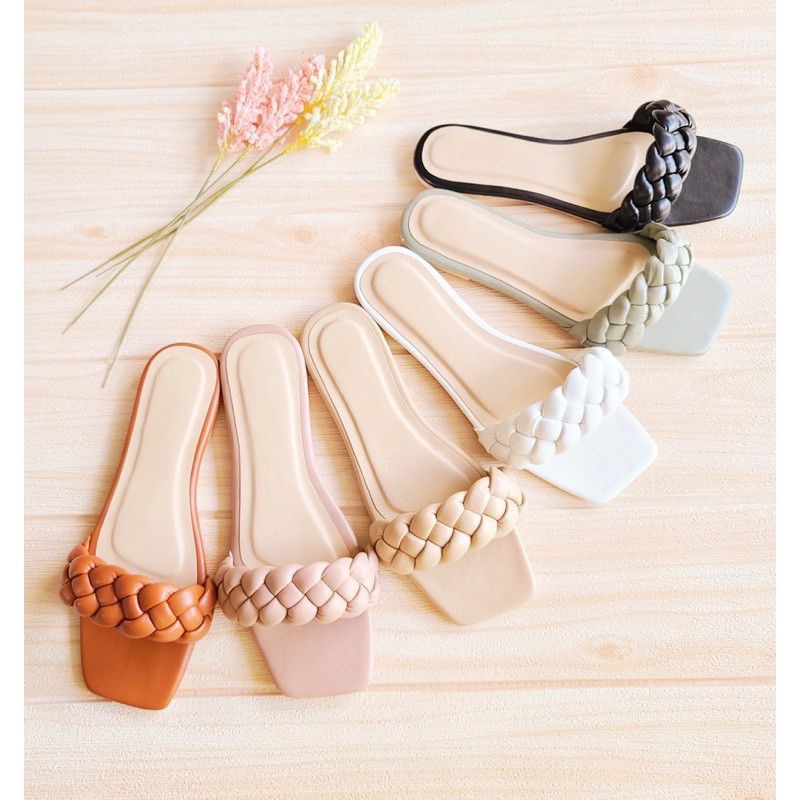 Sandal Teplek Wanita F10