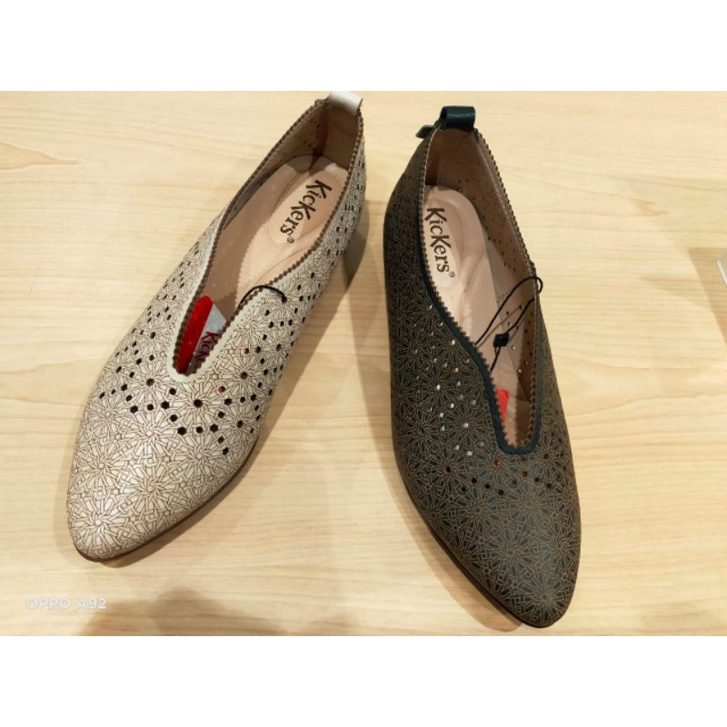 Kickers ladies flat shoes