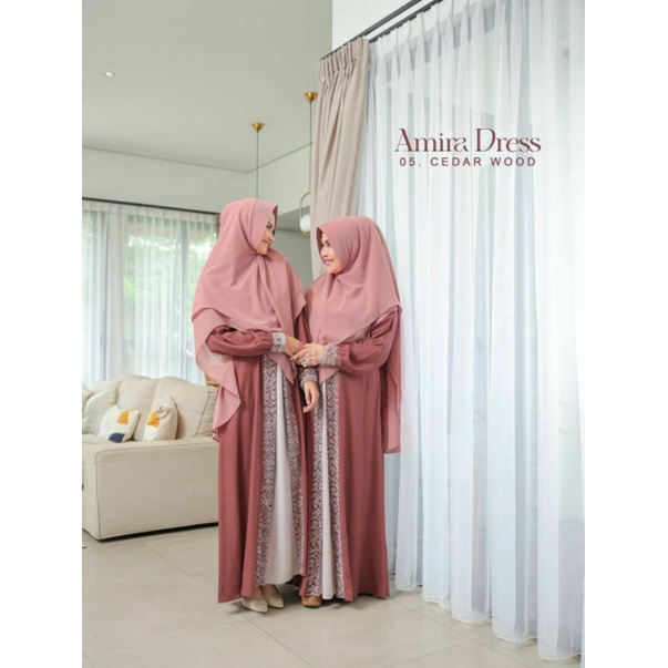 Amira Dress by Attin