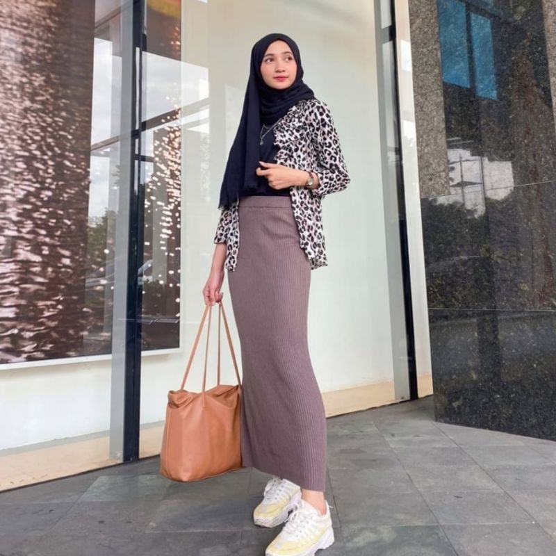 ROK SPAN RAJUT PREMIUM