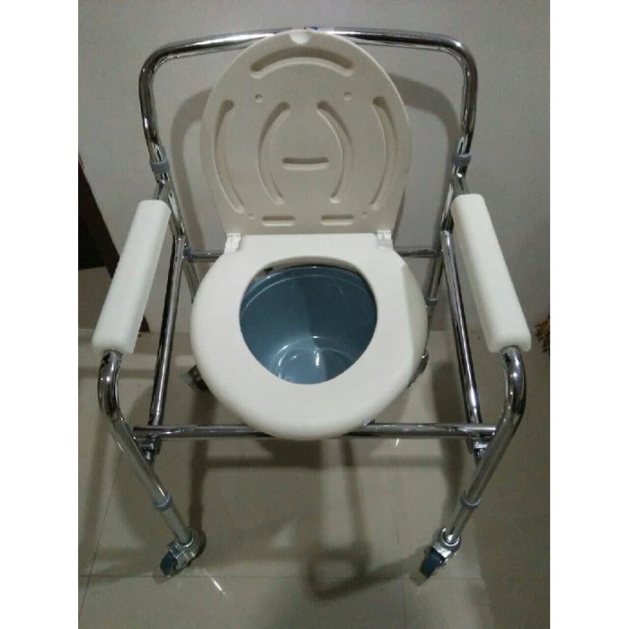 Kursi BAB / Kursi Toilet / Kursi Commode Comode Chair Sella Roda/ Commode Chair BAB Roda