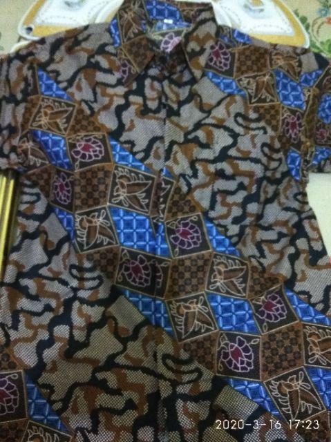 Kemeja Batik Pekalongan