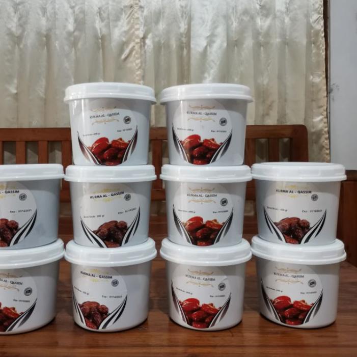 

Buruan Beli Kurma Al- Qassim Kemasan Ember Premium termurah se indonesia