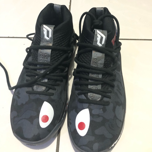 Sepatu Adidas X BAPE