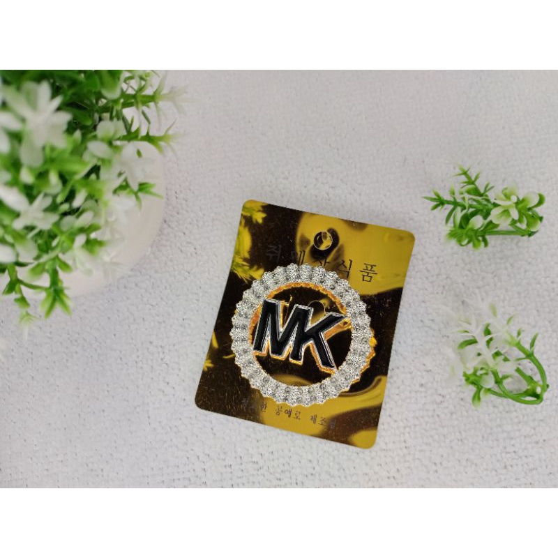 Bros Hijab / Aksesoris mewah / Bros murah / Aksesoris wanita / aksesoris hijab mewah / Bros mutiara