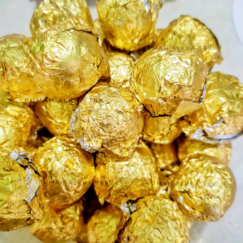 

Golden Ball/ Bola Emas 5PCS