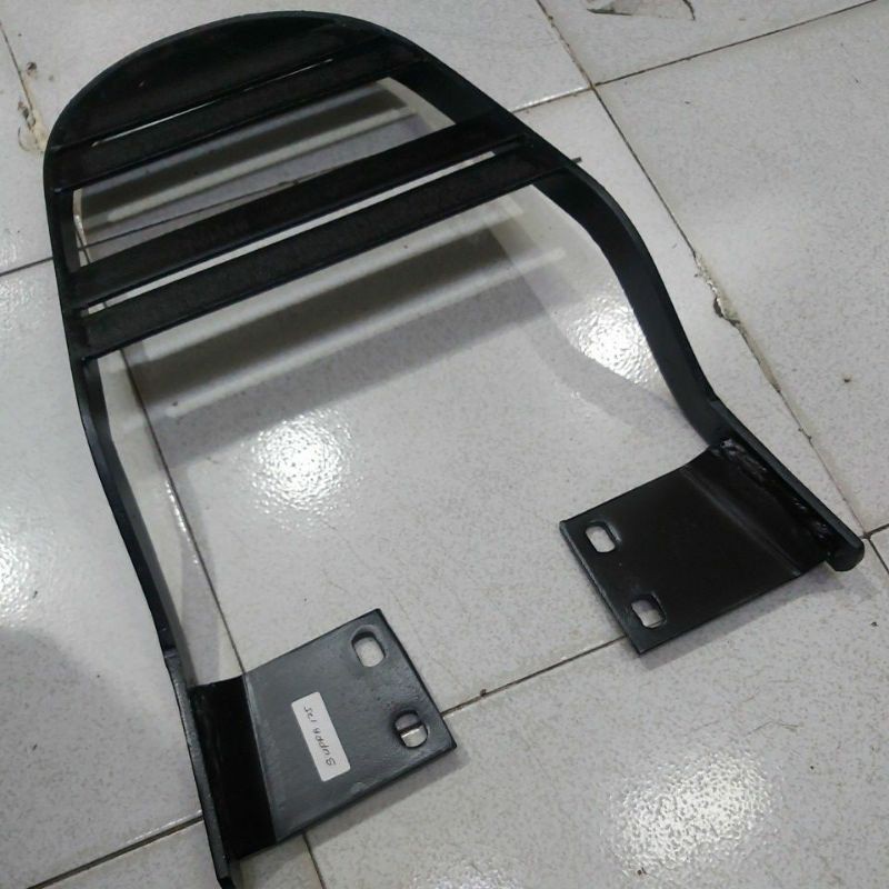 BRACKET BOX SUPRA X 125 CARBU/BREKET BOX SUPRA X 125