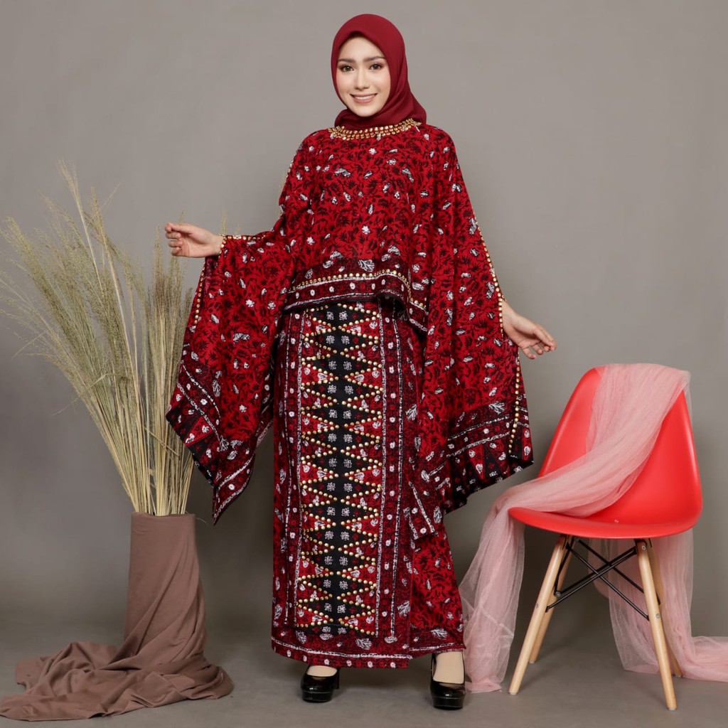SETELAN SOIMAH MERAH MAWAR BATIK MOTIF SONGKET PALEMBANG SETELAN SOIMAH MERAH MAWAR BATIK MOTIF SONGKET PALEMBANG