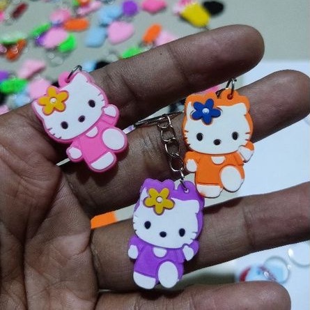 gantungan kunci mini hello kitty