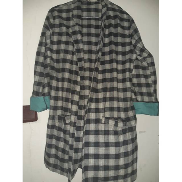 Outer flanel