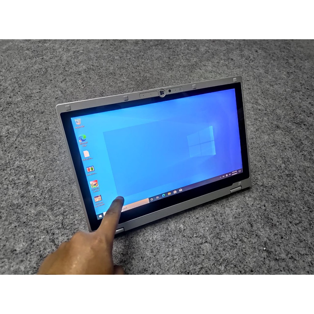 Laptop Panasonic CF-AX3 Core i5 - RAM 4GB -SSD 128GB - FHD TOUCHSCREEN