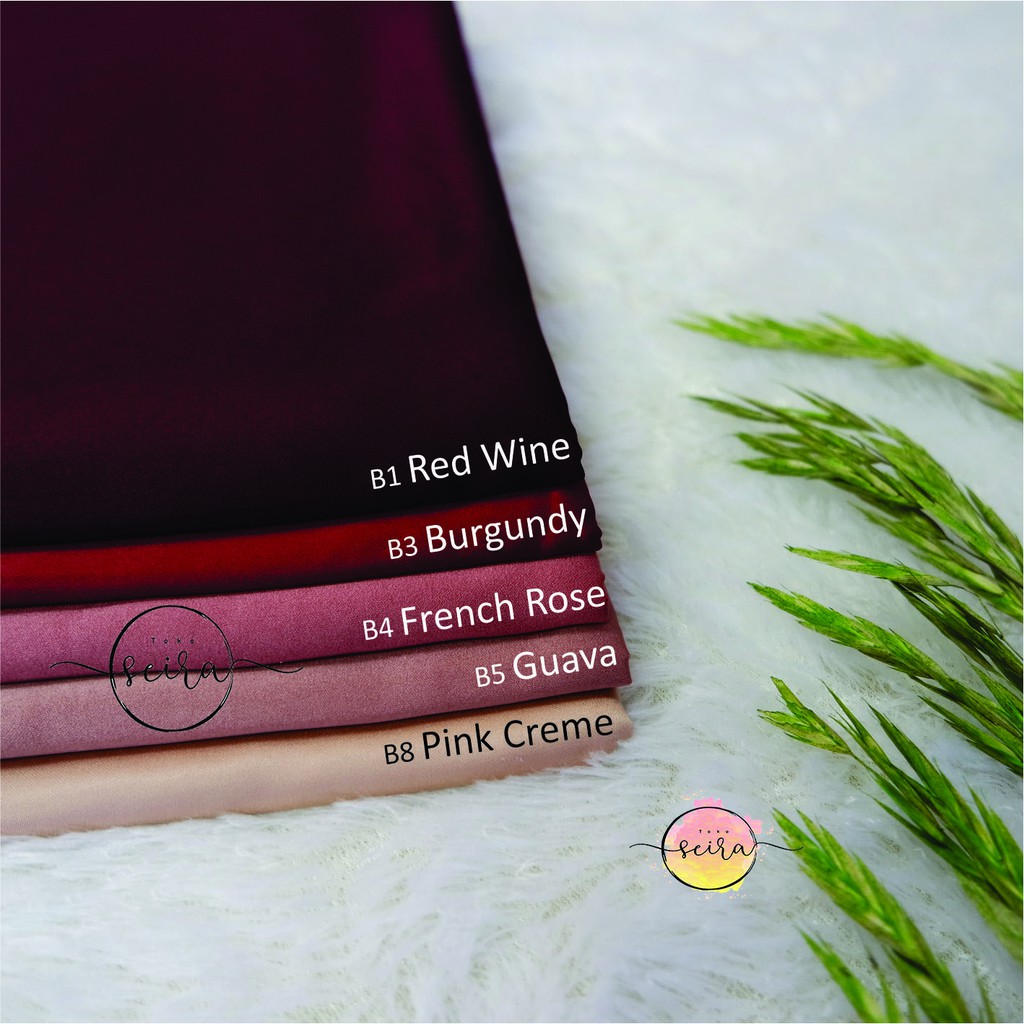 [BISA COD] Umama Kerudung / Hijab Roberto Square Polos