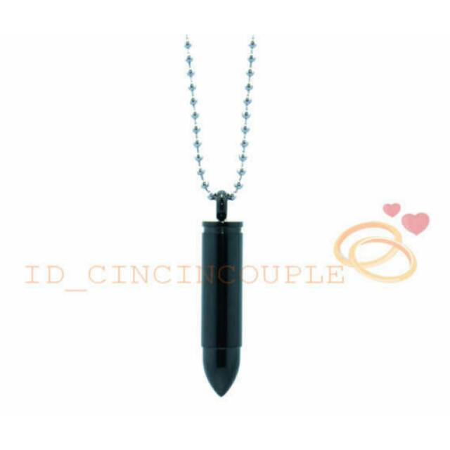 Kalung peluru titanium hitam / kalung cowok / pria