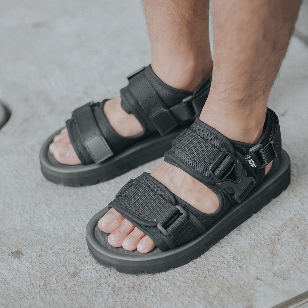 ALVIS FULLBLACK |ManNeedMe x Jack| Sandal Gunung Pria Original Outdoor