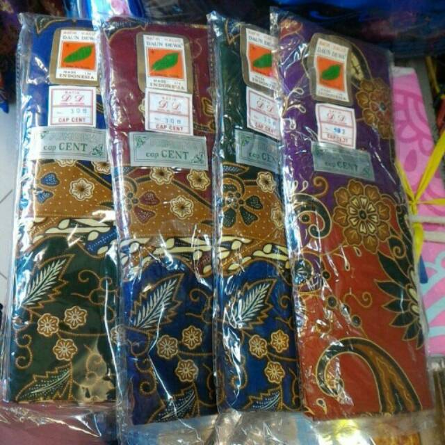 Sarung tanpa di jahit daun dewa