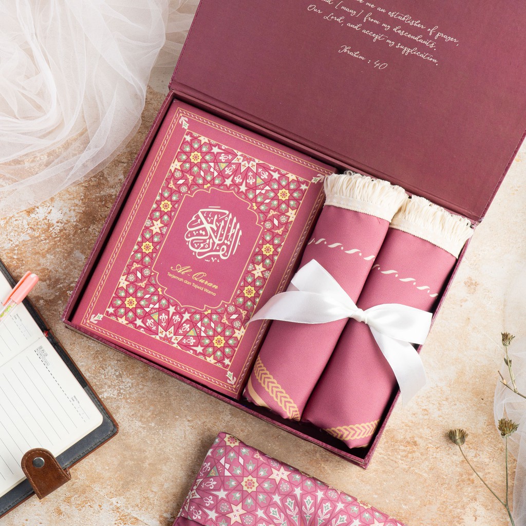 Sajadah Travel dan Al Quran Serimpu Zanym Rose Shopee Sajadah Travel dan Al Quran Serimpu Zanym Rose Shopee