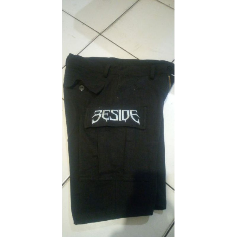 celana pendek replika celana alpina