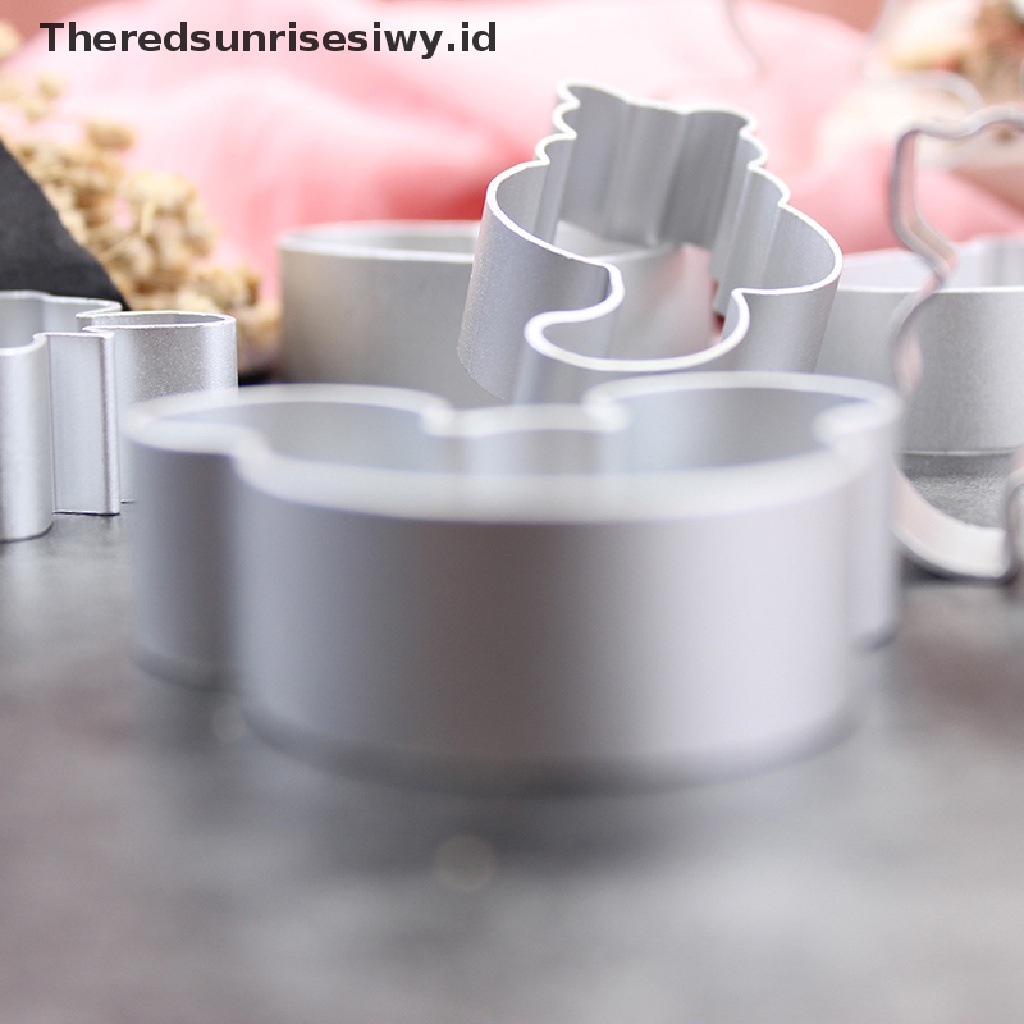 (Theredsunrisesiwy.Id) Cetakan Kue / Biskuit / Permen Bahan Stainless Steel