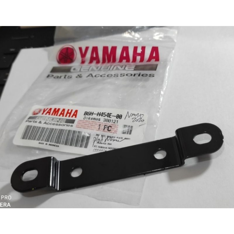 BRAKET DUDUKAN PLAT NOMOR NEW NMAX ASLI ORI YAMAHA B6H H454E 00
