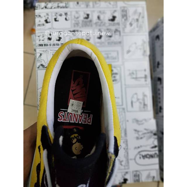 Vans Old Skool x Peanuts &quot;Charlie Brown&quot;