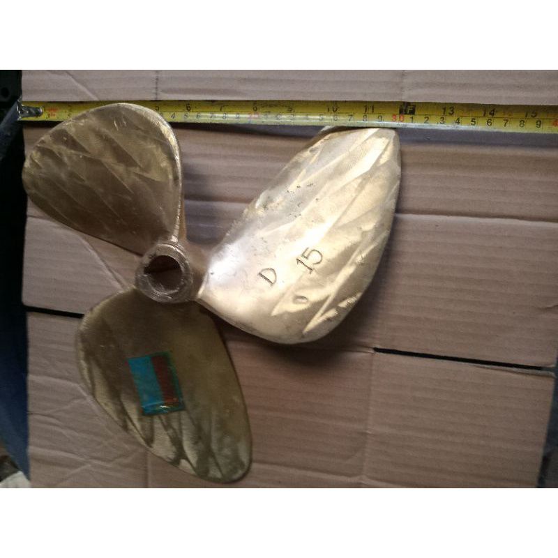 baling baling (roda )kapal. KUNINGAN