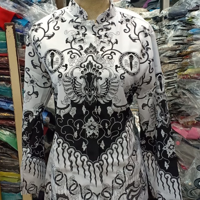 Batik-Blouse- Baju Pgri /Batik Pgri / Seragam Guru / Baju Kerja / -Batik-Wanita.