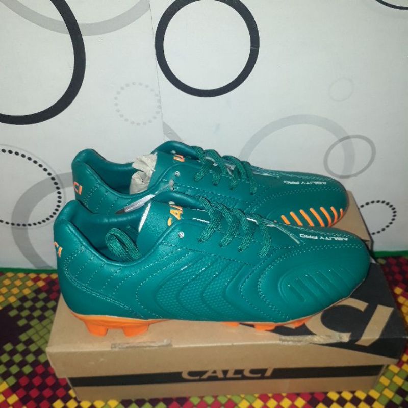 sepatu bola Calci atom neutron sc jr