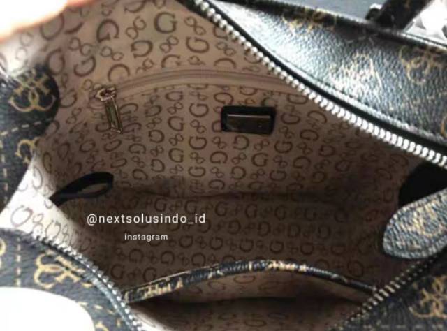 Tas Guess delaney mini clutch motif