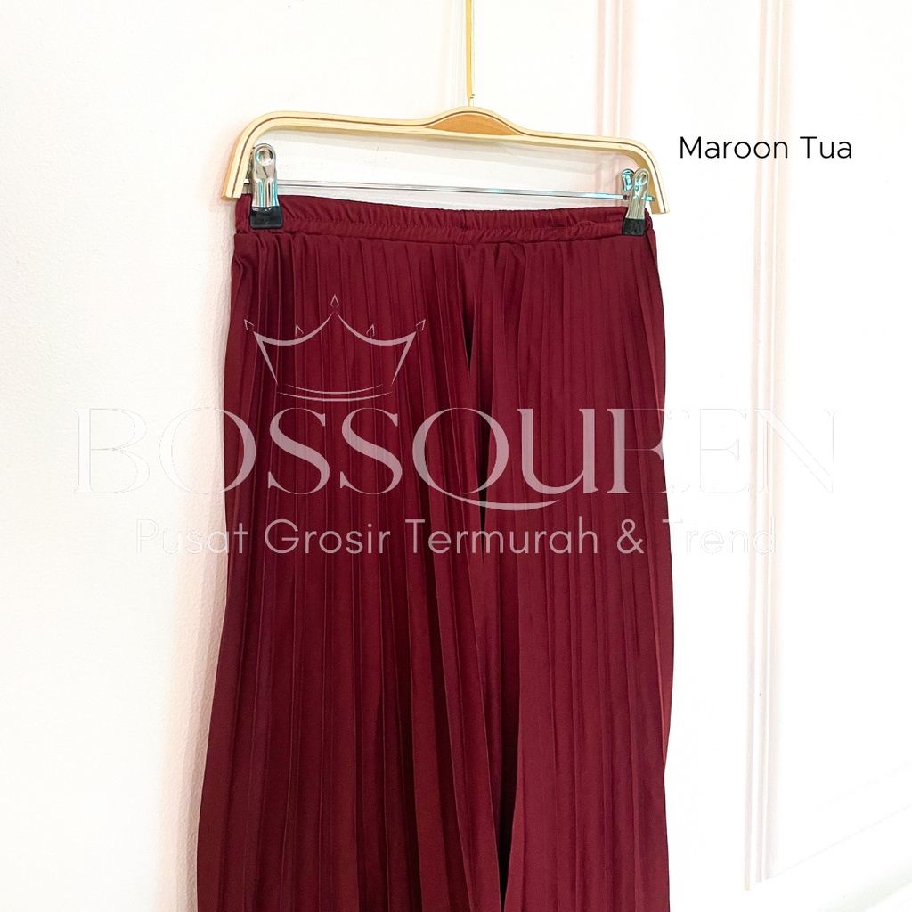 Rok plisket pendek 7/8 wanita model payung / Rok Plisket Mayung pendek / Rok Kerja Dewasa-Maroon Tua