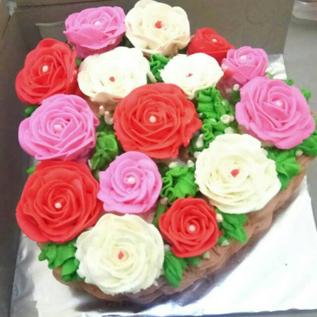 

Kue Ultah Flower Cake