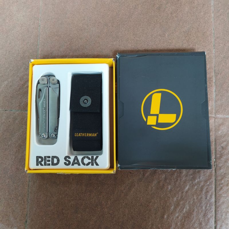 Leatherman wave plus multitools