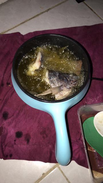 Panci Teflon Listrik + Kukusan Panci Multifungsi Instan Pan Elektrik 18cm /panci Elektrik Serbaguna