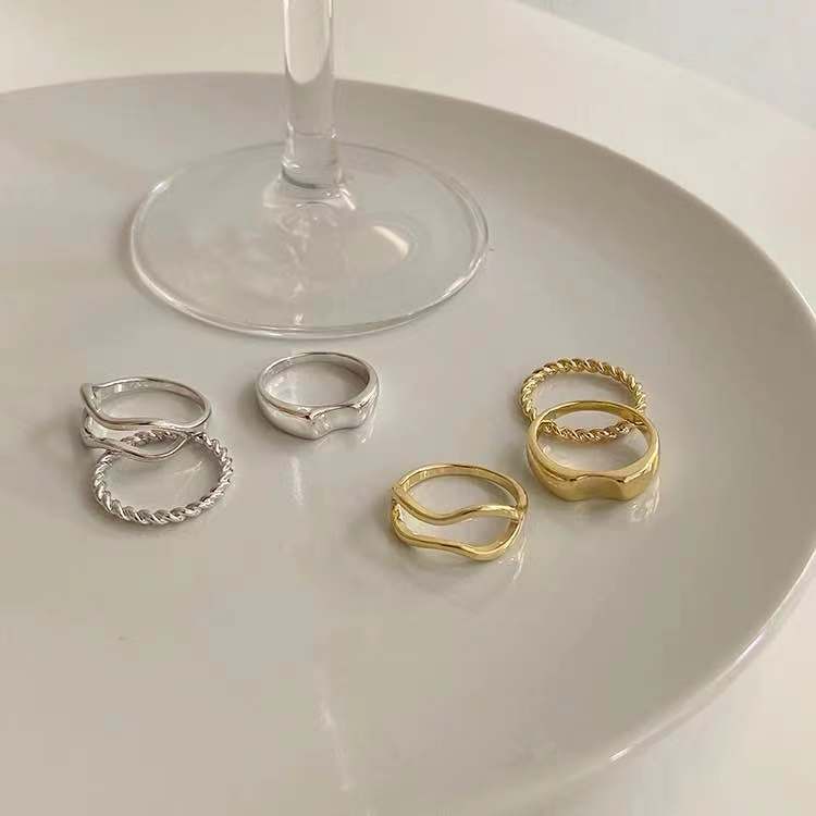 Cincin Model Twist Gaya Retro Untuk Aksesoris