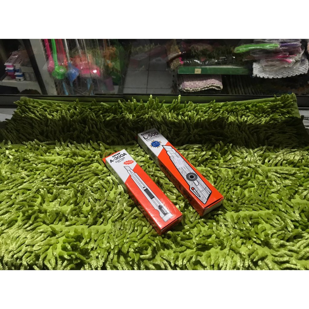 

Cutter joyko - alat pemotong kertas - Pisau cutter kertas