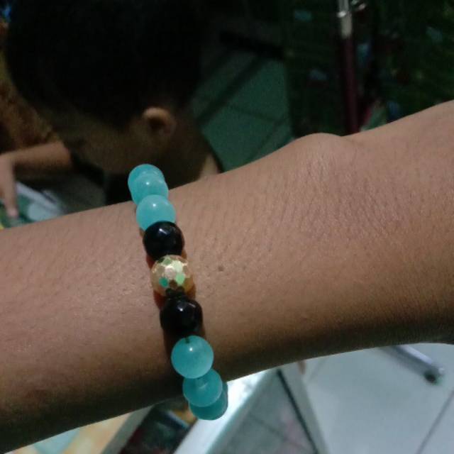 Gelang emas semar